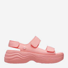 Акция на Жіночі сандалі Crocs Skyline Sandal W CR208183-GUAV 37-38 (W7) 23 см Рожеві от Rozetka