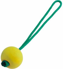 Акция на М'яч Sprenger для собак плаваючий з ручкою 6.5 см жовтий (58198_010_00) от Y.UA