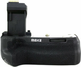 Акция на Meike Canon 760D/750D (Canon BG-E18) (DV00BG0053) от Stylus