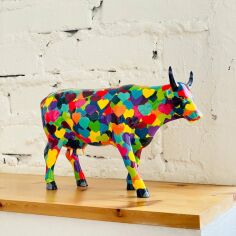 Акция на Коллекционная статуэтка корова Cow Parade Heartstanding Cow, Size L (46737) от Stylus