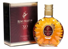 Акція на Коньяк Remy Martin XO, 0.05л 40%, в подарочной упаковке (BDA1BR-YFG005-001) від Stylus