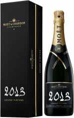 Акція на Шампанское Moet & Chandon Grand Vintage 2013, белое сухое, 0.75л 12.5%, в подарочной упаковке (BDA1SH-SMC075-034) від Stylus
