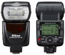 Акция на Nikon Speedlight SB-700 от Stylus