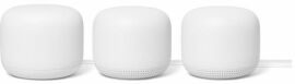 Акція на Google Nest Wifi Router and Two Point Snow (GA00823-US) від Stylus