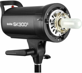 Акція на Godox SK-300 Ii (SK300II) від Stylus
