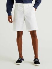 Акція на Шорти бавовняні короткі чоловічі United Colors of Benetton 4UN459548-101 46 Білі від Rozetka