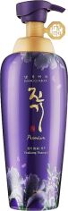 Акція на Регенеруючий преміальний шампунь Daeng Gi Meo Ri Vitalizing Premium Shampoo 500 мл від Rozetka