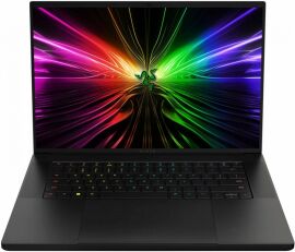 Акція на Razer Blade (RZ09-05102EN6-R3U1) від Stylus