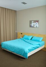 Акція на Комплект постільної білизни Drimota двоспальний 180x220 см Blue Сатин страйп від Rozetka
