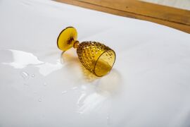 Акція на Наматрацник Novita Aqua-stop 200х200 см на резинці по кутах Полісатин від Rozetka