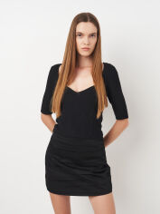Акція на Топ жіночий Stradivarius 5065045001 M Чорний від Rozetka