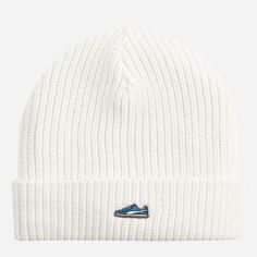 Акція на Шапка Puma Classics Graphic Short Beanie 02568004 One Size Біла від Rozetka