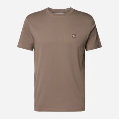 Акція на Футболка бавовняна довга чоловіча Calvin Klein J30J325268-PBX M Коричнева від Rozetka
