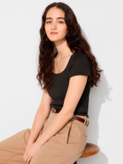 Акція на Футболка жіноча Uniqlo 599614521 S Коричнева від Rozetka