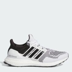 Акція на Чоловічі кросівки для бігу Adidas Ultraboost 1.0 IH4924 40.5 (7UK) 25.5 см Ftwwht/Cblack/Ironmt від Rozetka
