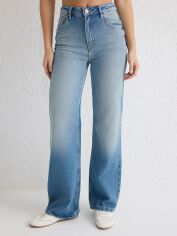 Акція на Джинси Regular Fit жіночі Trendyol TWOSS25JE00054 40 Blue від Rozetka