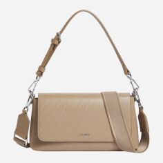 Акція на Сумка крос-боді через плече жіноча середня Calvin Klein K60K612815-0F4 Світло-коричнева від Rozetka