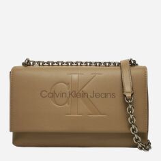 Акція на Сумка крос-боді через плече жіноча середня Calvin Klein Jeans K60K612221-PBF Світло-коричнева від Rozetka