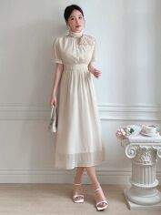 Акція на Плаття міді літнє жіноче SHEIN GD-00147304 M Айворі від Rozetka