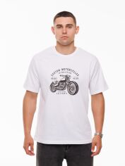 Акція на Футболка бавовняна довга чоловіча НатаЛюкс Motorcycle L Біла з принтом від Rozetka