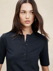 Акція на Футболка бавовняна жіноча Banana Republic 600058542 S Синя від Rozetka