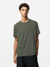 Акція на Футболка бавовняна довга чоловіча Uniqlo 496301461 XS Зелена від Rozetka