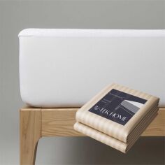 Акція на Набір U-tek Наматрацник Delight Водонепроникний з резинкою по периметру 80x200 см + Простирадло натяжне Сатин Boston Ivory Beige Stripe 80х200 см (DF80200 + BEISF82) від Rozetka