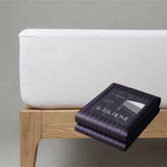 Акція на Набір U-tek Наматрацник Delight Водонепроникний з резинкою по периметру 80x200 см + Простирадло натяжне Сатин Boston Anthracite Stripe 80х200 см (DF80200 + BAS82) від Rozetka