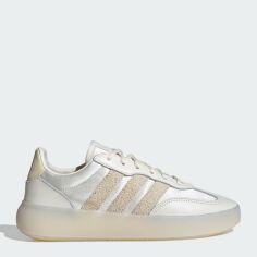 Акція на Жіночі кеди низькі Adidas Barreda Decode JR1221 41.5 (7.5UK) 26 см Owhite/Warvan/Owhite від Rozetka