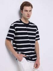Акція на Футболка бавовняна довга чоловіча Colin's CL1074051NYS L Navy Striped з принтом від Rozetka