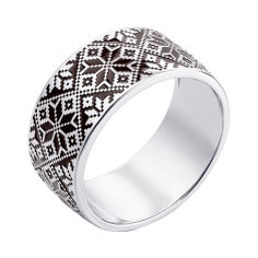 Акція на Серебряное кольцо Вышиваночка с орнаментом и черной эмалью 000119297 18.5 размера від Zlato