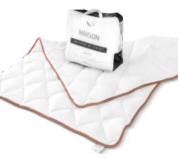 Акція на Одеяло летнее шерстяное MirSon 053 Gold Silk 140х205 см вес 350 г від Podushka