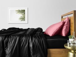 Акція на Комплект постельного белья Cosas сатин люкс черный с пудровым 200 Двуспальный евро комплект від Podushka