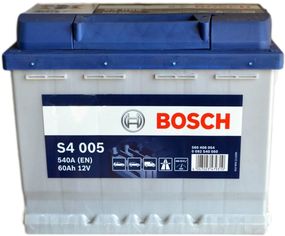 Акция на Автомобильный аккумулятор Bosch 60Аh Ев (-/+) S4005 (540EN) (0 092 S40 050) от Rozetka UA
