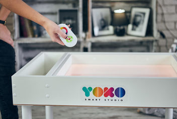 Акция на Световой планшет Yoko smart studio Премиум с крышкой от Y.UA