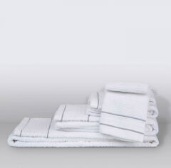 Акция на Махровое полотенце Roya Irya beyaz белое 90х150 см от Podushka