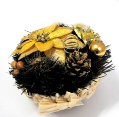 Акція на Декоративная корзинка из соломы Лоза и Керамика 11-40401 желтый цветок від Podushka