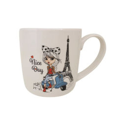 Акция на Чашка фарфоровая 280 мл Miss Paris A Limited Edition 12897-125077LYA от Podushka