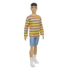 Акция на Лялька Barbie Fashionistas Кен в смугастому светрі та джинсових шортах (GRB91) от Будинок іграшок