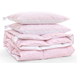 Акция на Набор пуховый зимний 2131 Bio-Pink одеяло и 2 мягкие подушки 70% пуха MirSon 172х205 см от Podushka