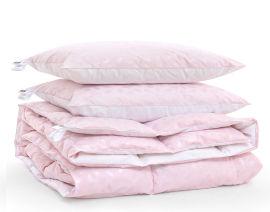 Акция на Набор пуховый демисезонный 1948 Bio-Pink одеяло и 2 мягкие подушки 70% пуха MirSon 200х220 см от Podushka