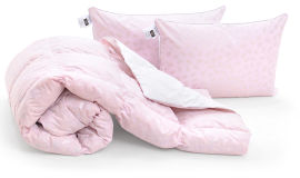 Акція на Набор пуховый демисезонный 1930 Bio-Pink одеяло и 2 мягкие подушки 90% пуха MirSon 155х215 см від Podushka