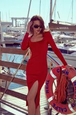 Акция на Червона трикотажна сукня міді з розрізом от Gepur