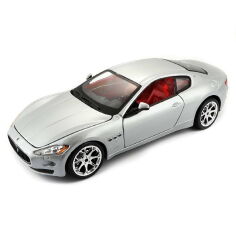 Акция на Автомодель Bburago Maserati Grantourismo 2008 сріблястий 1:24 (18-22107 silver) от Будинок іграшок