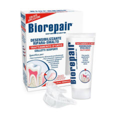 Акція на Відновлювальний гель для зубів Biorepair Oral Care Desensitizing Десенситайзер (гель, 50 мл + капа на 2 щелепи) від Eva