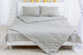 Акция на Літній постільний комплект MirSon №2524 Eco-Soft Light Gray 116-5703 Ковдра + 2 подушки 50x70 + 2 наволочки + простирадло от Rozetka