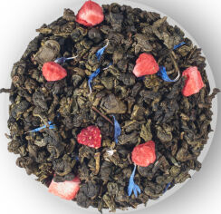 Акція на Чай зелений листовий зі шматочками полуниці, пелюстками квітів і ароматом суниці Чайні шедеври Полуничний зефір 500 г від Rozetka