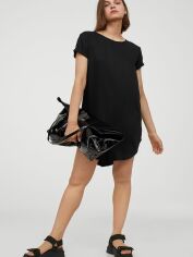 Акция на Сукня-футболка міні осіння жіноча H&M 0843687-1 36 Чорна от Rozetka