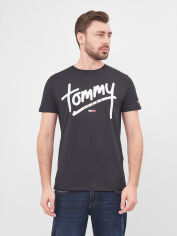Акція на Футболка довга чоловіча Tommy Jeans 10200.3 S Темно-синя від Rozetka