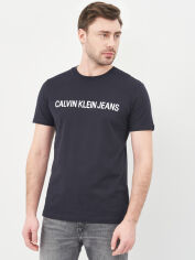Акція на Футболка бавовняна довга чоловіча Calvin Klein Jeans 10489.4 2XL Темно-синя від Rozetka